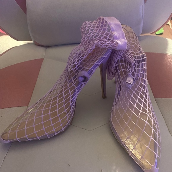Public Desire - Lavender Fishnet Heels/Stilettos 💜Like New💜 Size 7/fits 7-8 - Picture 11 of 11